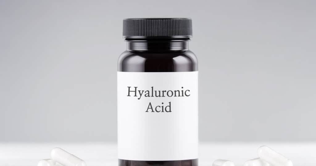 Foto van een potje hyaluronzuur supplementen