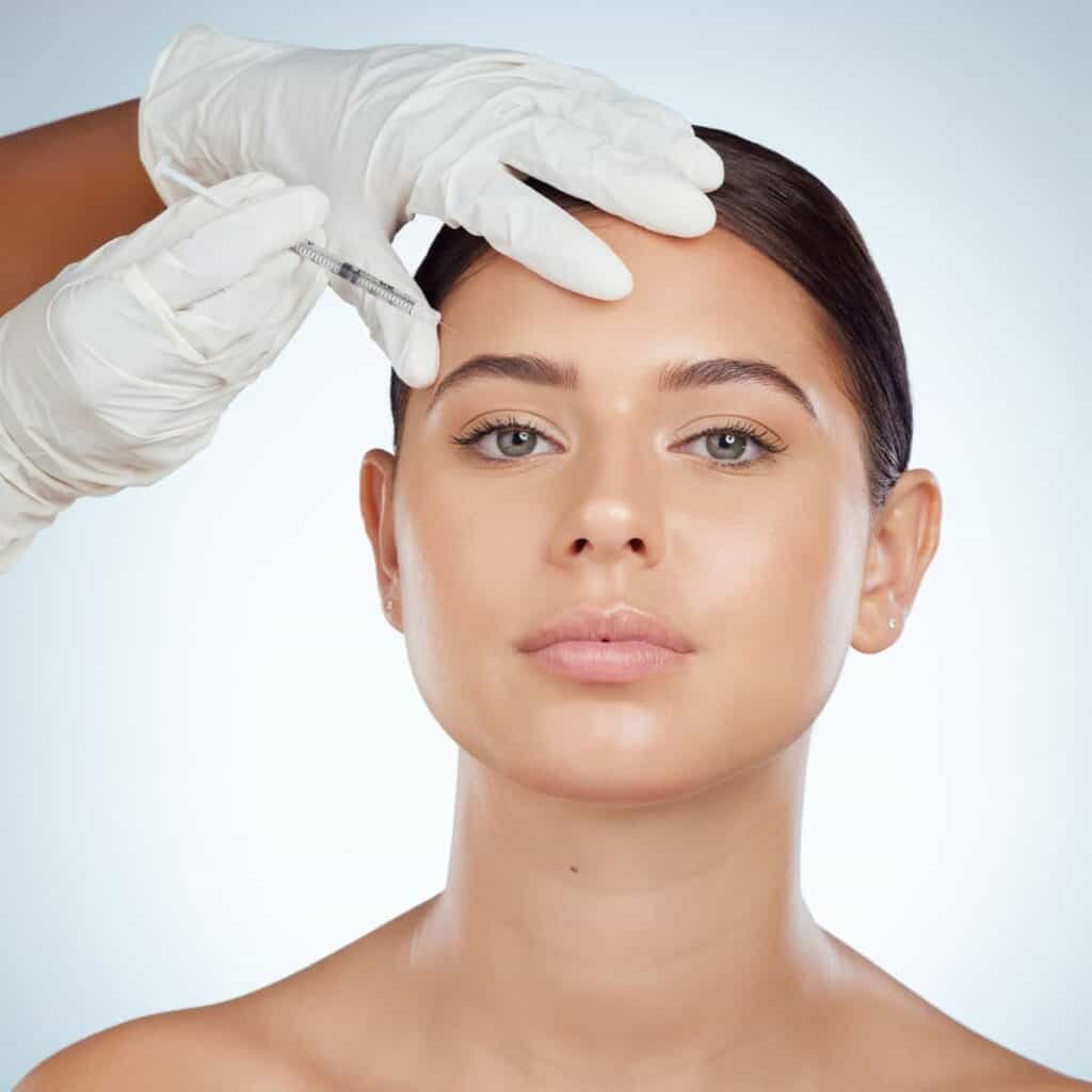 filler gezicht, gezichts filler hyaluronzuur op model