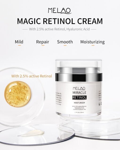 retinol creme met carnosine, hyaluronzuur, vitamine e, gezicht van een vrouw, voordelen van de crème